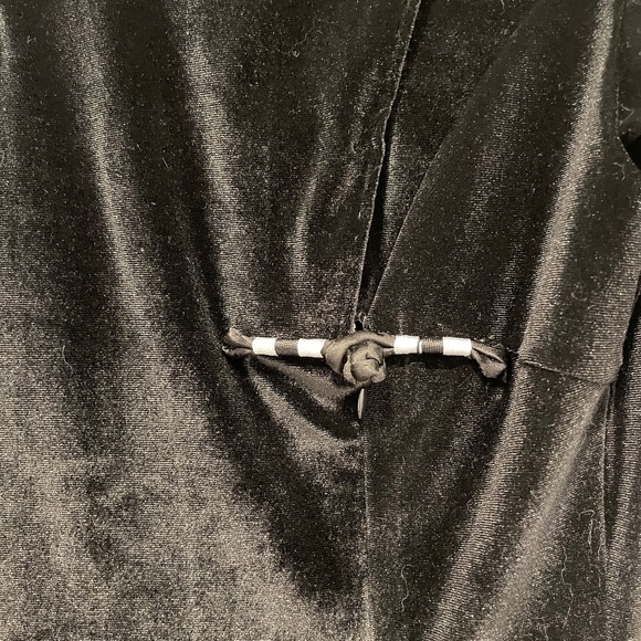 DAWANG Velvet Side Slit Dress in Black - Picture 8 of 14